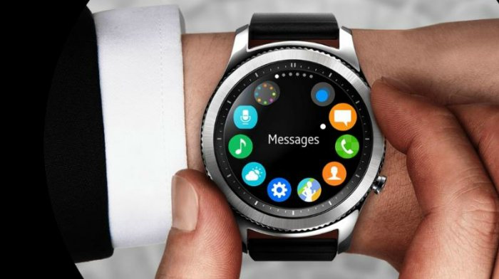 new-technology-smartwatch
