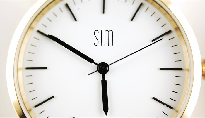 Класические умные часы Sim