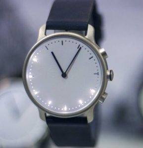 Nevo-smartwatch