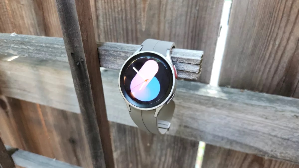 Бета-версия One UI Watch 5 от Samsung официально задерживается, компания будет работать над ее стабилизацией