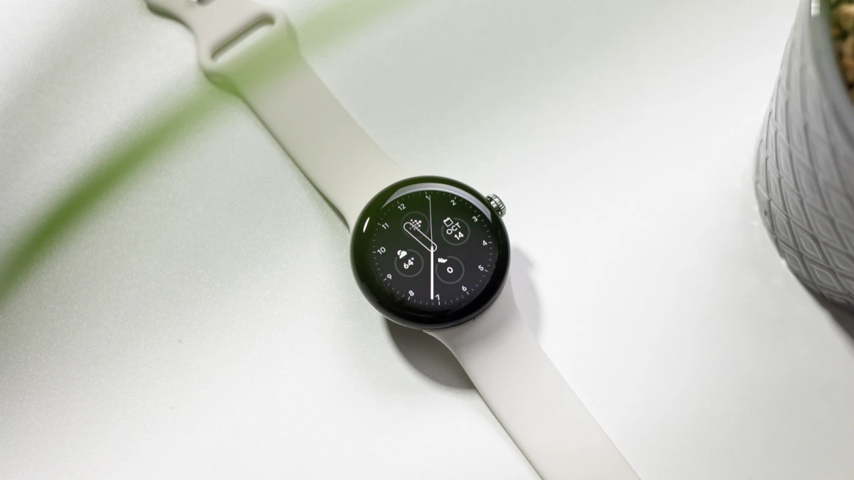 Google увеличила заявленную скорость зарядки для первого поколения Pixel Watch