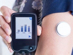 Fitbit стала инвестором стартапа Sano, производящего мини-глюкометр