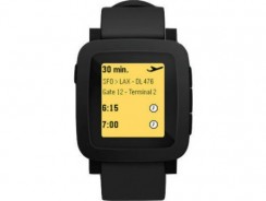 В сеть просочилось фото новых часов Pebble с цветным дисплеем